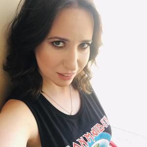 Meet your Posher, Anya